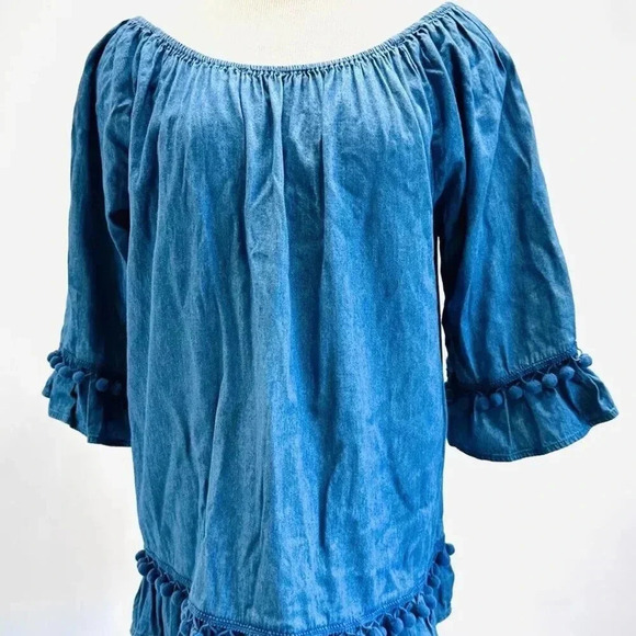 Source Unknown Tops - Women 3/4 Sleeve Pull Over Off the Shoulder Pom-Pom Blue Tunic Shirt Size Large